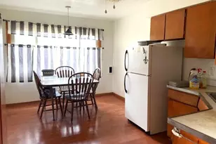 8741 S Washtenaw Ave, Evergreen Park, IL 60805 - Photo 10