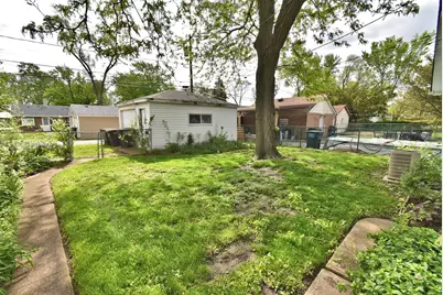 17029 Lorenz Avenue, Lansing, IL 60438 - Photo 18