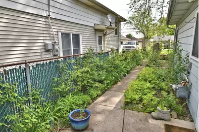 17029 Lorenz Avenue, Lansing, IL 60438 - Photo 22