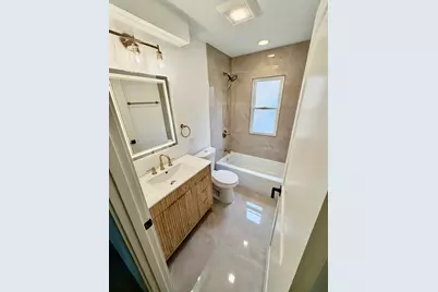 2854 Pearl Avenue, Melrose Park, IL 60164 - Photo 10