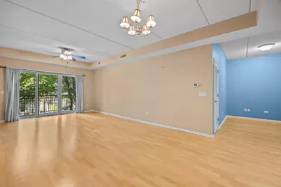 819 Graceland Avenue #204, Des Plaines, IL 60016 - Photo 6