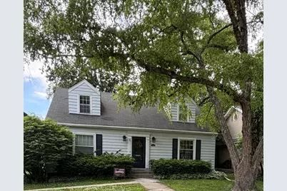 252 Middaugh Road, Clarendon Hills, IL 60514 - Photo 1