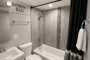9801 S Drexel Ave, Chicago, IL 60628 - Photo 16