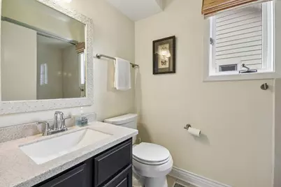 7912 S Garfield Avenue, Burr Ridge, IL 60527 - Photo 16