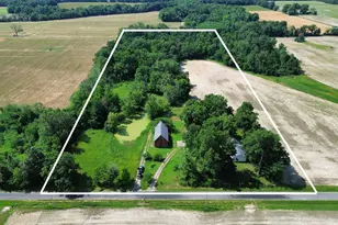 27712 W 17th Street Rd, Centralia, IL 62801 - Photo 2
