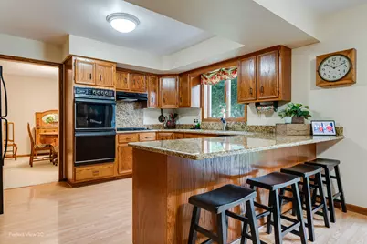 325 Twilight Drive, Morris, IL 60450 - Photo 8