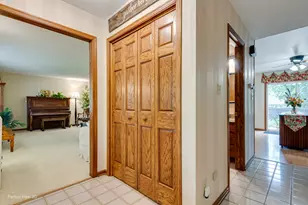 325 Twilight Dr, Morris, IL 60450 - Photo 14