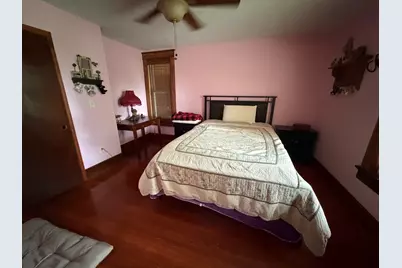 501 N Marion Avenue, Salem, IL 62881 - Photo 12