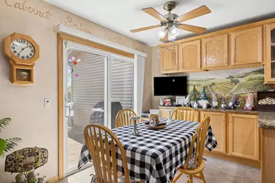 1479 Mackenzie Lane, Elgin, IL 60120 - Photo 8