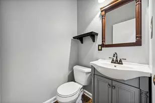 4528 S St Lawrence Ave, Chicago, IL 60653 - Photo 10