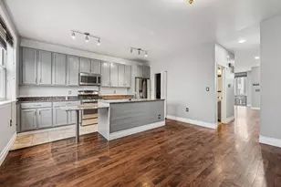 4528 S St Lawrence Ave, Chicago, IL 60653 - Photo 6