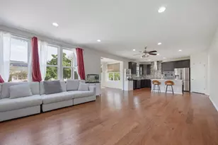 2531 Basin Trail Ln, Naperville, IL 60563 - Photo 14