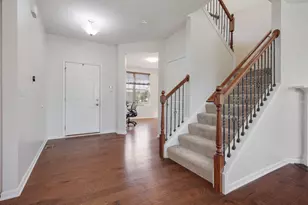 2531 Basin Trail Ln, Naperville, IL 60563 - Photo 8