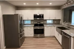 7704 Scarlett Oak Dr, Plainfield, IL 60586 - Photo 2