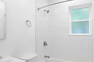 1055 W Pratt Blvd, Chicago, IL 60626 - Photo 14