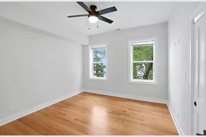 1055 W Pratt Boulevard #2A, Chicago, IL 60626 - Photo 8