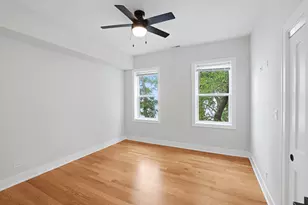 1055 W Pratt Blvd, Chicago, IL 60626 - Photo 8
