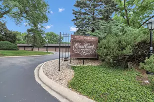1041 W Ogden Ave, Naperville, IL 60563 - Photo 2