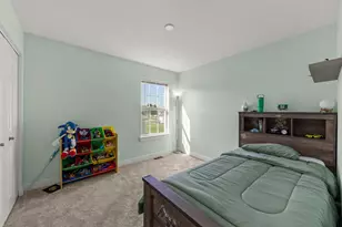 110 Easton Dr, Gilberts, IL 60136 - Photo 16