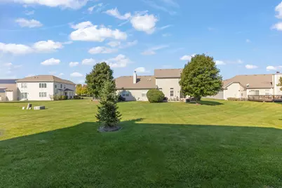 110 Easton Drive, Gilberts, IL 60136 - Photo 20