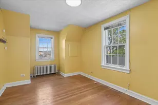 8233 Austin Ave, Morton Grove, IL 60053 - Photo 14
