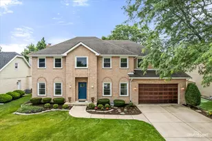 1N211 Coventry Dr, Carol Stream, IL 60188 - Photo 2