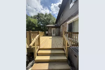 8951 W 99th Street, Palos Hills, IL 60465 - Photo 10