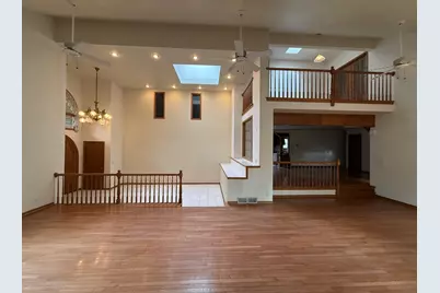 8951 W 99th Street, Palos Hills, IL 60465 - Photo 18