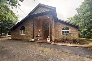 8951 W 99th St, Palos Hills, IL 60465 - Photo 1