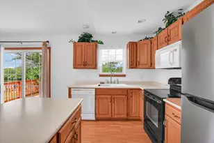 705 Erin Dr, Champaign, IL 61822 - Photo 12