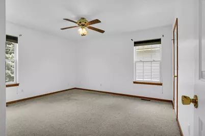 705 Erin Drive, Champaign, IL 61822 - Photo 14