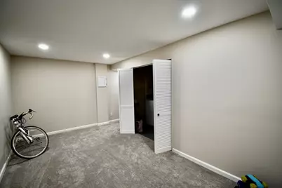 1106 E Jefferson Street #6, Bloomington, IL 61701 - Photo 26