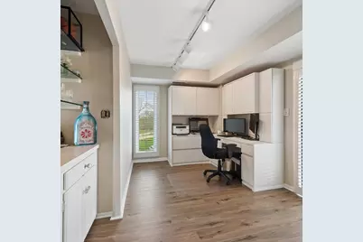 3851 Mission Hills Road #303, Northbrook, IL 60062 - Photo 8