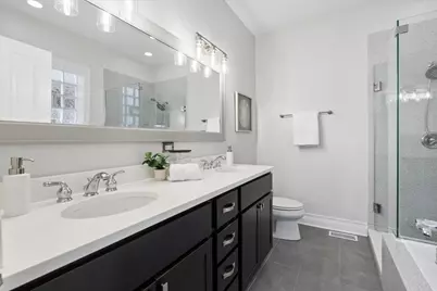 1365 N Mohawk Street #2N, Chicago, IL 60610 - Photo 12