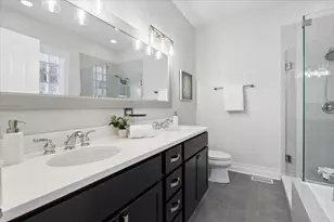 1365 N Mohawk St, Chicago, IL 60610 - Photo 12