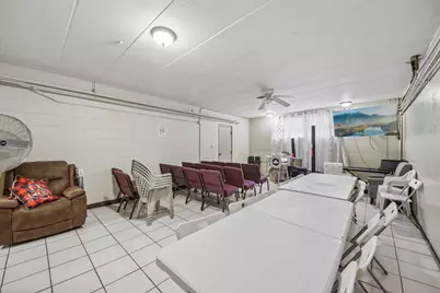 15 S East Avenue, Aurora, IL 60505 - Photo 14