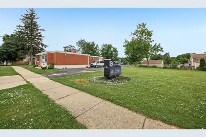15 S East Avenue, Aurora, IL 60505 - Photo 16