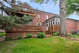 9035 Keystone Ave, Skokie, IL 60076 - Photo 6
