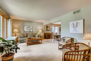 2907 Golf Rd, Joliet, IL 60432 - Photo 4