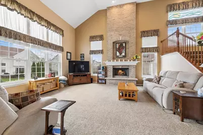 26301 Whispering Woods Circle, Plainfield, IL 60585 - Photo 4