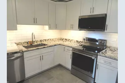 9907 W 58th Street #1, Countryside, IL 60525 - Photo 4