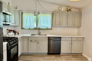 308 E South St, Granville, IL 61326 - Photo 2