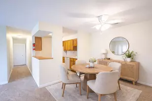 1420 Stonebridge Cir, Wheaton, IL 60189 - Photo 4