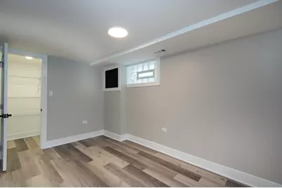 10338 S Vernon Avenue, Chicago, IL 60628 - Photo 32