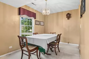 1321 Carol Ln, Naperville, IL 60565 - Photo 4