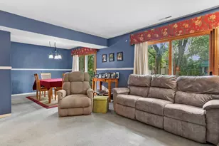 1321 Carol Ln, Naperville, IL 60565 - Photo 8