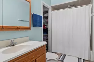 1321 Carol Ln, Naperville, IL 60565 - Photo 14