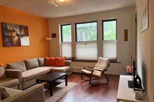 1024 E 52nd St, Chicago, IL 60615 - Photo 2