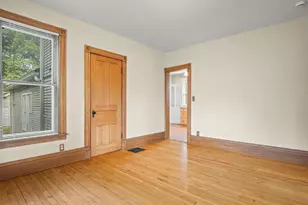 1810 Oxford St, Rockford, IL 61103 - Photo 14
