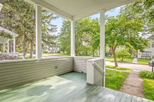 1810 Oxford St, Rockford, IL 61103 - Photo 4